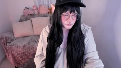 Omori Chan   online show from March 18, 3:18 pm