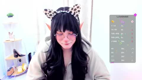 Omori Chan   online show from November 27, 9:22 pm