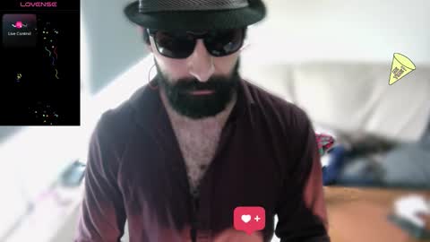 ona nisme online show from October 18, 10:08 am