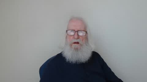 Somewhere over the rainbow online show from February 17, 3:33 pm