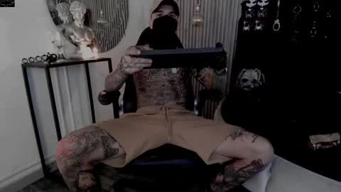     ... online show from November 10, 4:37 am