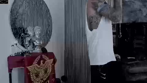     ... online show from September 24, 8:15 pm