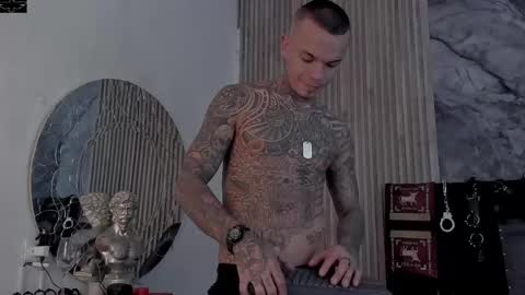     ... online show from October 7, 8:05 pm