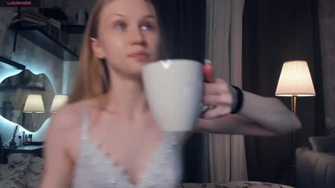 Ana online show from October 8, 8:15 pm