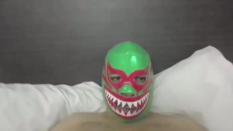 onekmasks online show from November 7, 9:12 am