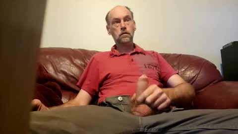 only01love online show from April 8, 6:55 pm