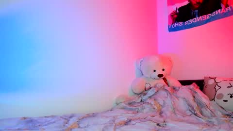 Iva online show from March 23, 1:05 pm