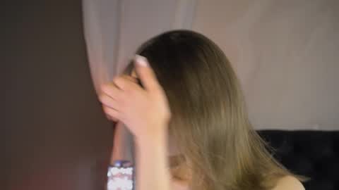  JETT  online show from April 2, 8:49 pm