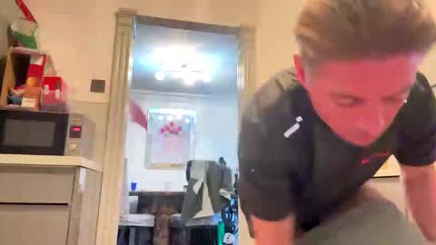 onlyloveyoutwice2016 online show from March 27, 5:47 pm