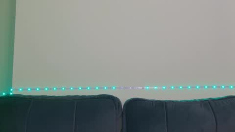 Xandra online show from March 1, 6:03 am