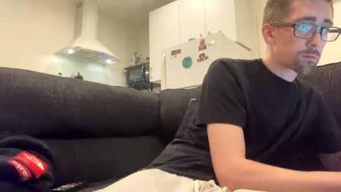 Snapshot of onthecumup69 chatting on February 25, 11:10 am onthecumup69 online show from February 25, 11:10 am