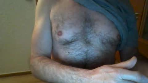 ooehot online show from December 29, 7:39 am