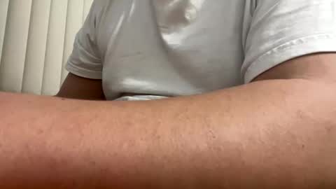 ooiskyfalloo online show from March 18, 5:57 am