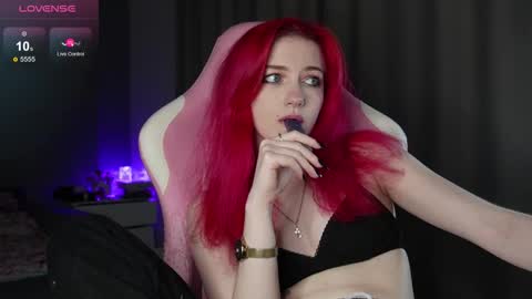 Hannah online show from November 2, 12:49 pm