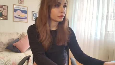 ophelia blue online show from January 19, 11:31 am