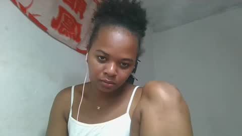 ornellahhh online show from November 4, 10:22 pm