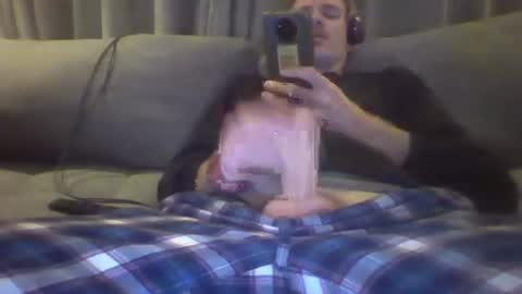 orwel09 online show from January 6, 10:26 pm