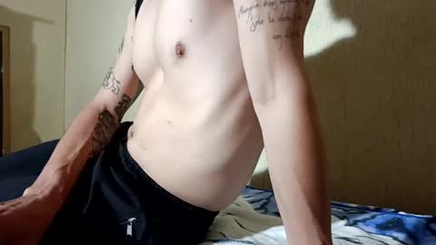 Snapshot of osabigsex chatting on October 8, 2:30 am osabigsex online show from October 8, 2:30 am