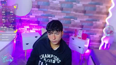 osamu_tay online show from March 12, 11:58 am