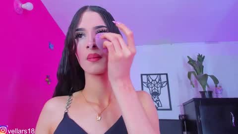 vella online show from January 18, 6:17 pm