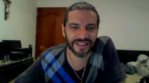 osito_cancunense online show from August 4, 5:58 am