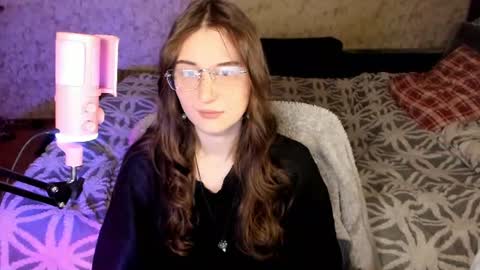 Leliana online show from August 6, 10:52 pm