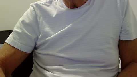 Ossi online show from April 6, 1:47 am