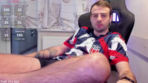 Otis online show from October 8, 6:14 pm