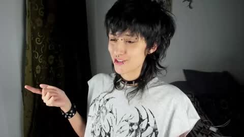 Otto 3 online show from February 25, 5:22 am