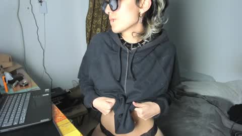 Otto 3 online show from December 18, 3:58 am