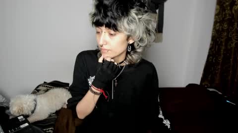 Otto 3 online show from February 26, 3:57 am