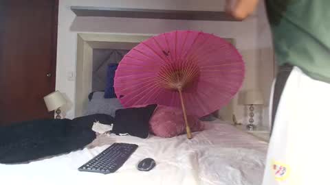 ourperfectmix online show from November 15, 4:14 am