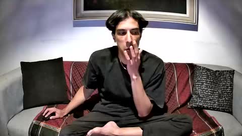 Snapshot of outtamatik chatting on December 30, 12:32 am G online show from December 30, 12:32 am