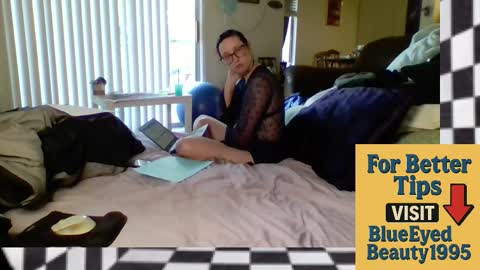 ovissbmson online show from October 30, 12:00 am