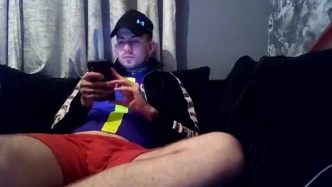 Snapshot of owen162462 chatting on March 2, 11:31 pm Owen kayz online show from March 2, 11:31 pm