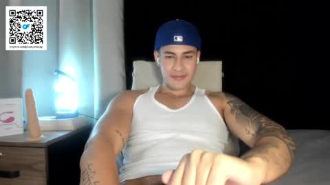 Javi    online show from November 14, 7:10 am