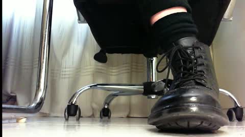 Snapshot of pablomenesssl chatting on March 8, 3:24 pm Pablo Meness online show from March 8, 3:24 pm