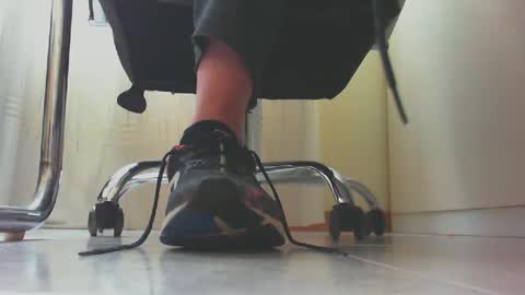 Snapshot of pablomenesssl chatting on February 5, 11:44 am Pablo Meness online show from February 5, 11:44 am