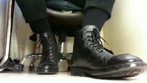 Snapshot of pablomenesssl chatting on March 10, 5:07 pm Pablo Meness online show from March 10, 5:07 pm