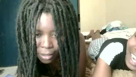 Snapshot of palashyuma chatting on September 28, 12:25 pm palashyuma online show from September 28, 12:25 pm