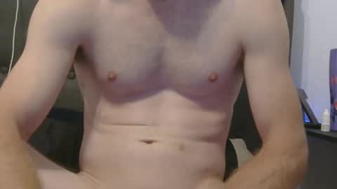 pale_wanderer online show from September 25, 7:54 pm