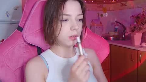 Pam online show from April 16, 4:18 pm