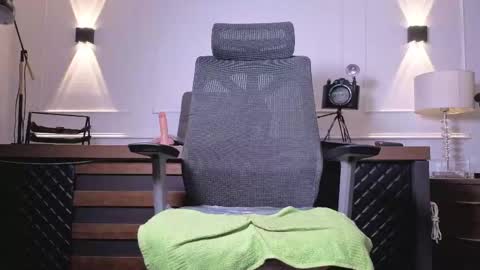 Pandora online show from April 17, 3:31 am