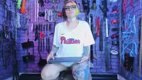 PandoraNez online show from November 14, 6:32 pm