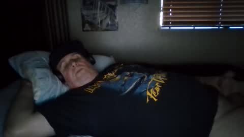 panos online show from March 14, 11:42 pm