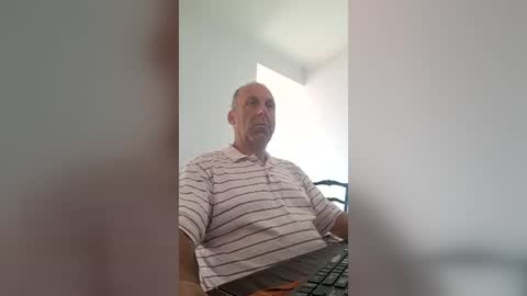 pansak1973 online show from July 20, 5:43 am