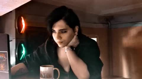 In bio online show from February 21, 10:07 am