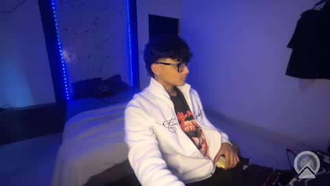 panther jazee online show from May 4, 4:02 pm