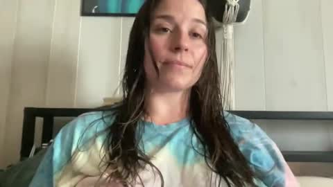 Pantiesofthefae online show from April 1, 4:04 pm