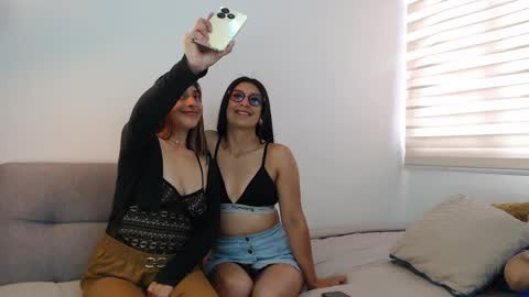 pantyhose_xxx_ online show from April 13, 3:49 pm